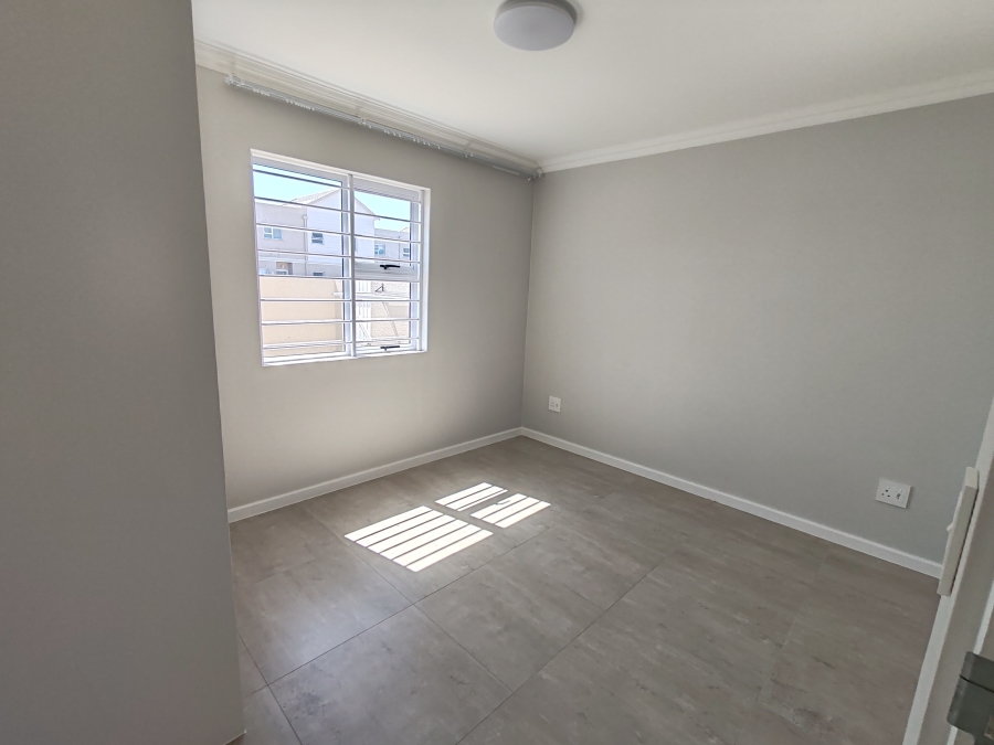 To Let 2 Bedroom Property for Rent in Sunningdale Western Cape